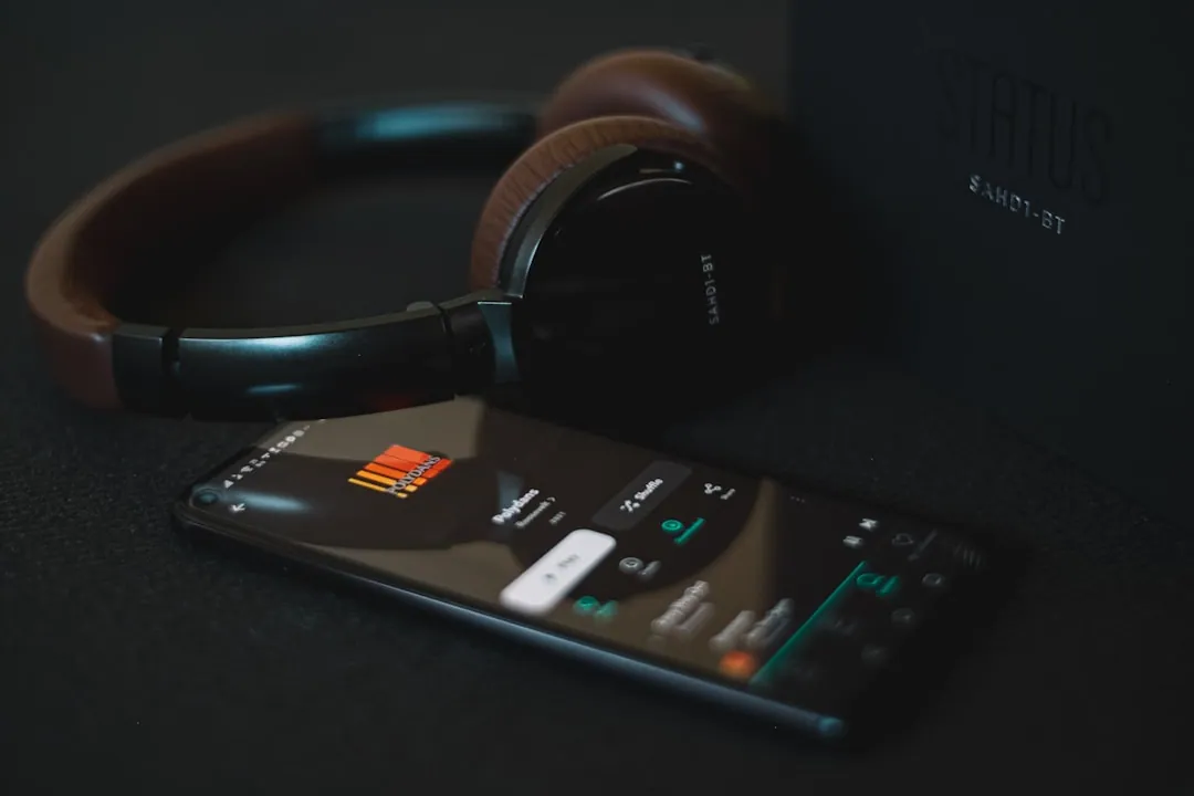 Photo listening
